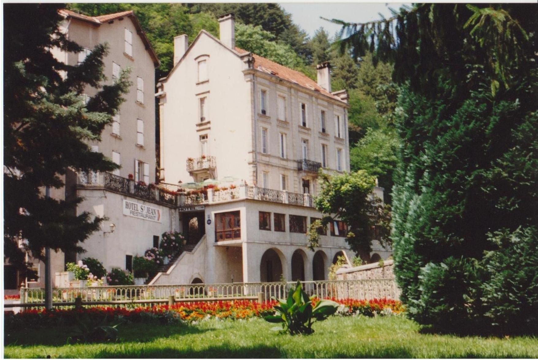 Hotel Saint Jean Vals-les-Bains Esterno foto