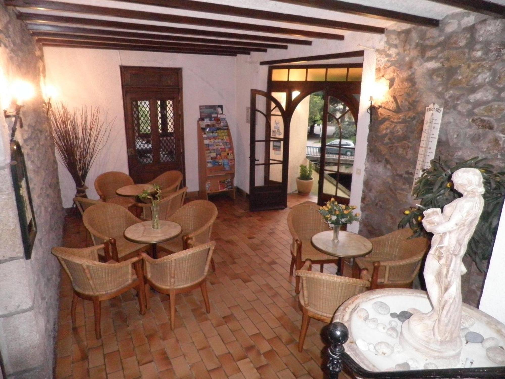Hotel Saint Jean Vals-les-Bains Esterno foto