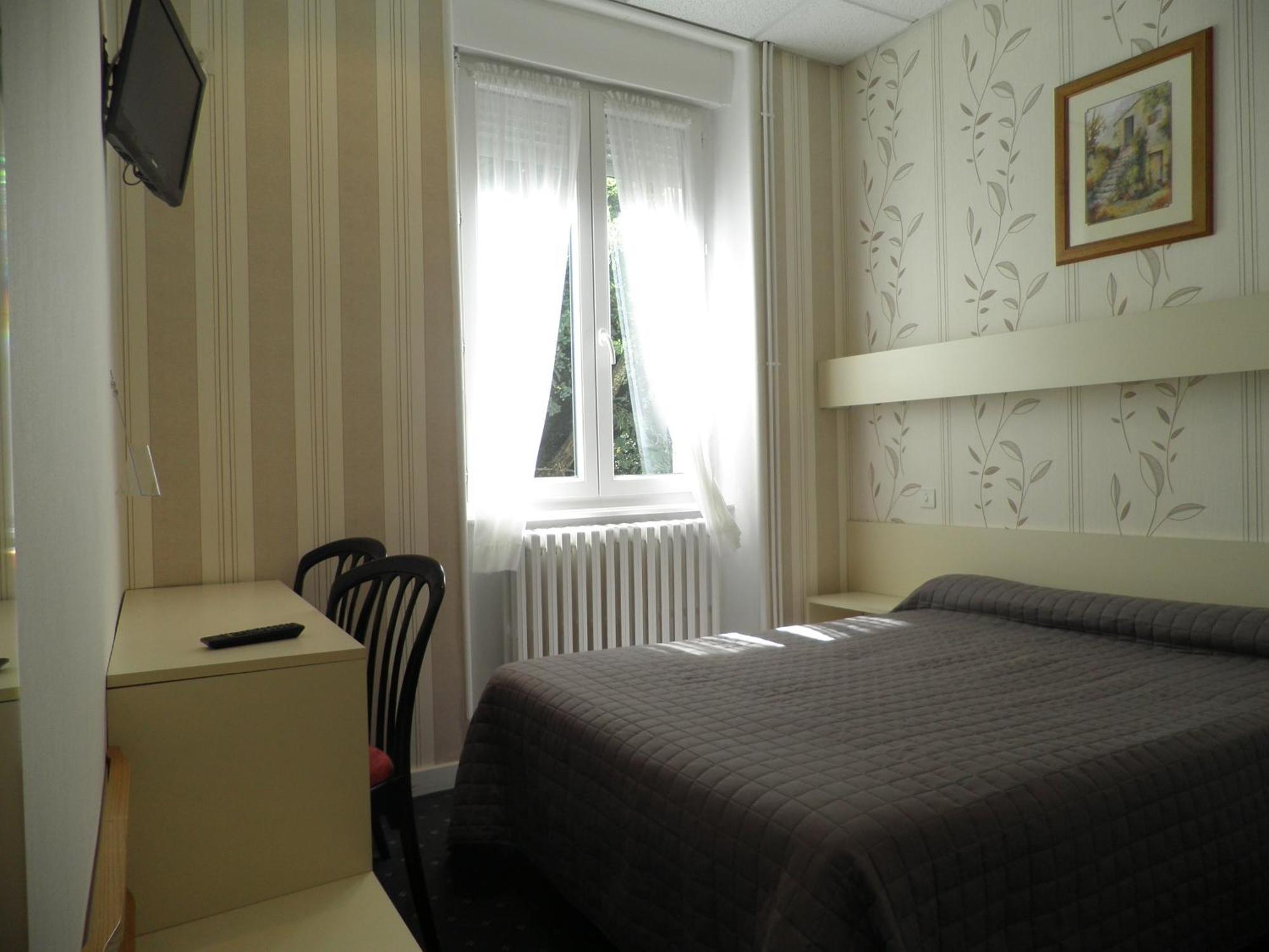 Hotel Saint Jean Vals-les-Bains Camera foto
